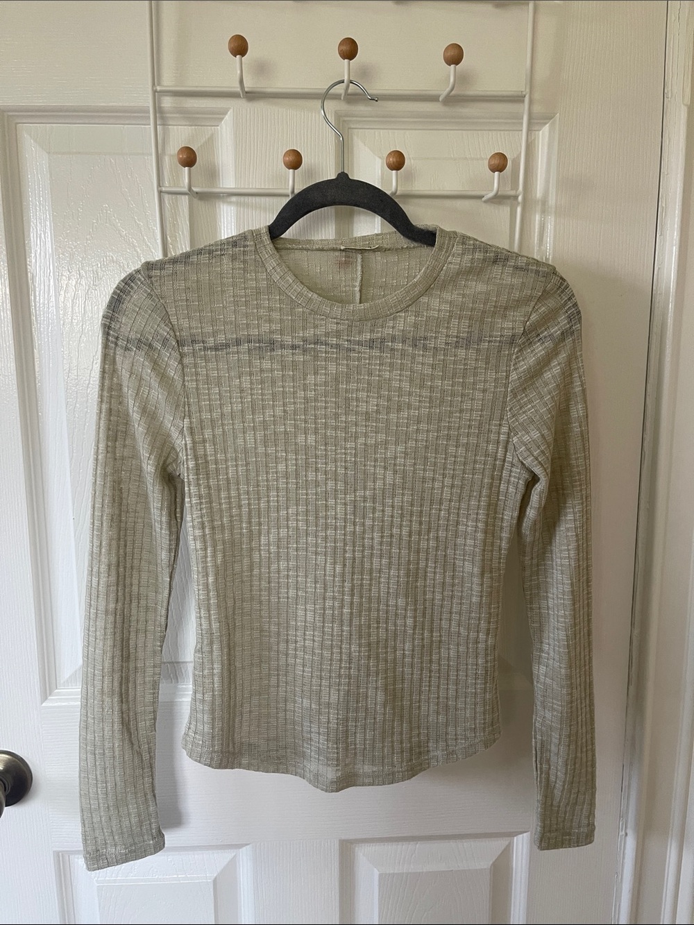 Ribbed Long-Sleeve Crewneck Top - Light Sage